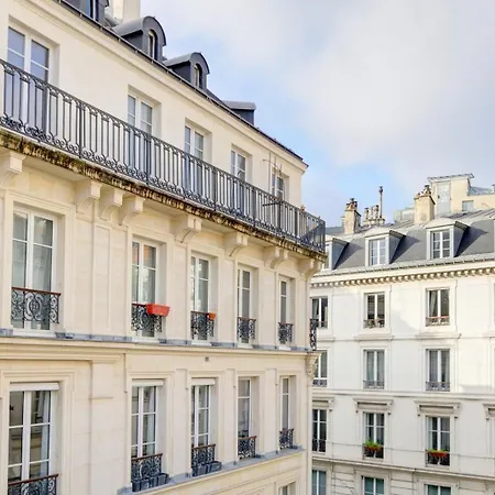 Bnbnook - Charming By Notre-dame & Pompidou Paris