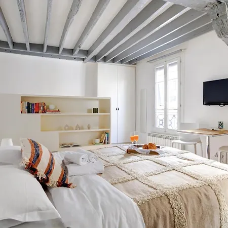 Bnbnook - Charming By Notre-dame & Pompidou Paris