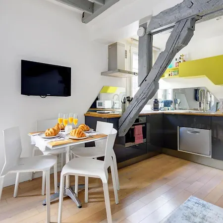 Bnbnook - Charming By Notre-dame & Pompidou Paris